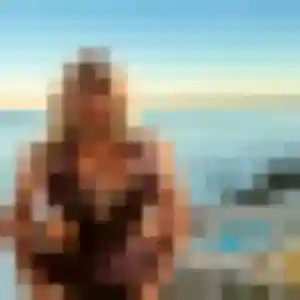 Colombe, 25 ans, connectée à Couffé pour une rencontre coquine