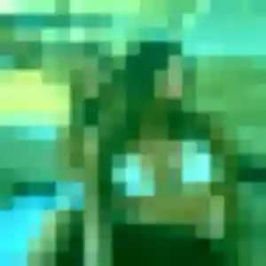 Coralie (19 ans) à Courcité attend une rencontre ce soir