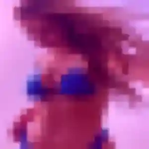 Photo exclusive de Axelle, 19 ans à Cournanel - plan discret