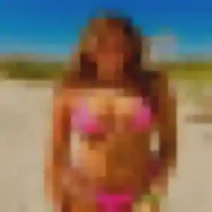 Faustine, 25 ans, disponible à Courpière pour un plan cul
