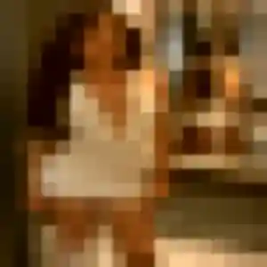 Photo de Emna à Cours-les-Barres (39 ans) - plan cul gratuit