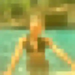 Photo de Perrine à Cramant (26 ans) - plan cul anonyme