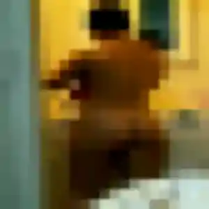 Olivia, fille de 25 ans veut plan cul à Créances