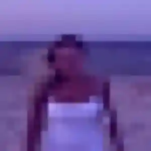 Rejoins Selma, 35 ans à Criquebeuf-sur-Seine en t'inscrivant