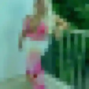 Violette, 23 ans, en ligne à Croignon pour une rencontre coquine