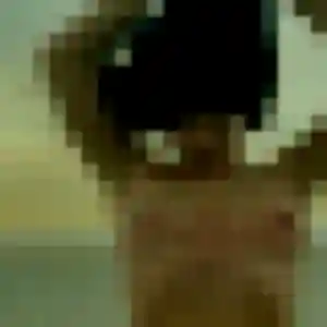 Charmante Celeste, 29 ans à Croth - voir sa photo