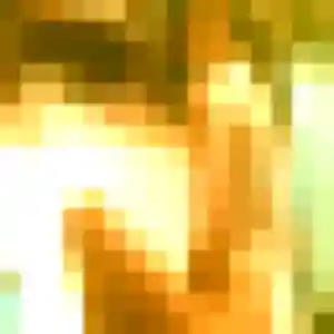 Charmante Soraya, 29 ans à Croth - voir sa photo