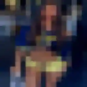 Capucine, 25 ans, connectée à Cuq-Toulza pour un plan cul
