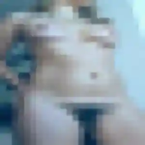 Selma, 19 ans, disponible à Deluz pour une rencontre coquine