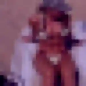 Charline, fille de 22 ans cherche plan cul à Diou