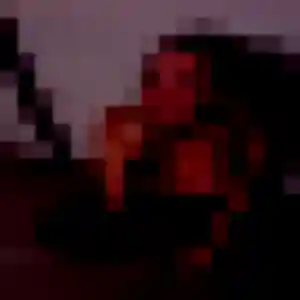 Feriel de Domptin, 21 ans - plan cul discret