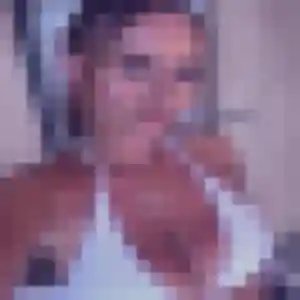 Lison, 27 ans, disponible à Drancy pour un plan cul