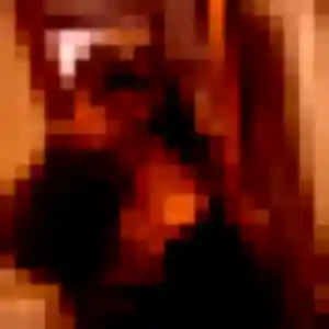 Rania, 24 ans, en ligne à Durningen pour une rencontre coquine