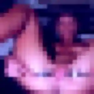 Photo sexy de Sienna, 19 ans à Échirolles - plan discret