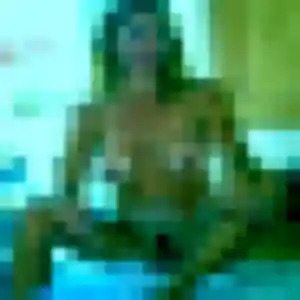 Elia, fille de 20 ans cherche plan cul à Eckwersheim