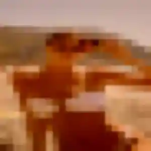 Yael, 21 ans, connectée à Écuillé pour un plan cul