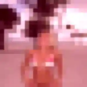 Salome, 27 ans, en ligne à Épiais-Rhus pour une rencontre coquine