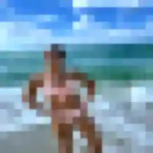 Louane, 28 ans, en ligne à Erbrée pour une rencontre coquine