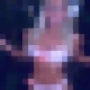 Elena, fille de 33 ans cherche plan cul à Escragnolles