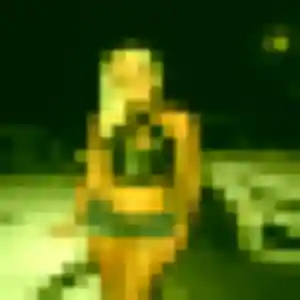 Kenza (21 ans) à Escragnolles propose une rencontre ce soir