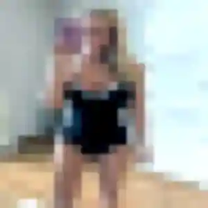 Photo exclusive de Oriane, 23 ans à Escragnolles - plan discret