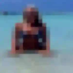 Contacte Naila, 19 ans à Essarts-en-Bocage en privé