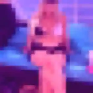 Candice, 25 ans, disponible à Essegney pour une rencontre coquine
