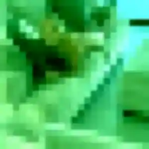 Celia de Estrun, 19 ans - plan cul discret