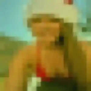 Faustine, 25 ans, connectée à Fenouillet pour une rencontre coquine