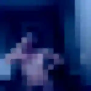 Rejoins Safiya, 19 ans à Ferrière-sur-Beaulieu gratuitement
