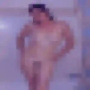 Manelle, 37 ans, connectée à Flassans-sur-Issole pour une rencontre coquine