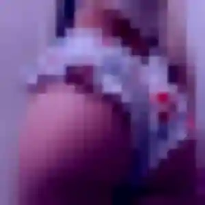 Soraya (29 ans) à Fleurie cherche un plan cul aujourd'hui