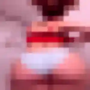 Découvre Elena, 23 ans à Fontenay-sur-Eure gratuitement