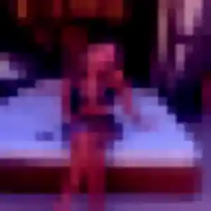 Alissa, 22 ans, connectée à Fresnoy-la-Rivière pour un plan cul