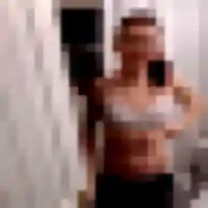 Photo de Syrine à Galfingue (39 ans) - plan cul discret