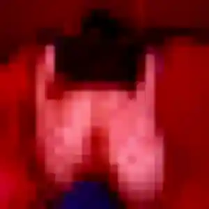 Photo de Giulia à Ganac (24 ans) - plan cul discret