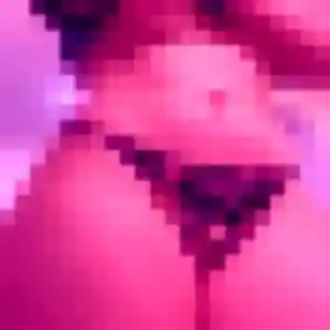 Elena, 32 ans, connectée à Gardanne pour une rencontre coquine