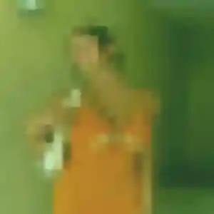 Aya, 33 ans, connectée à Gargas pour une rencontre coquine