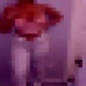 Mona, 21 ans, connectée à Gasny pour un plan cul