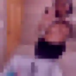 Belle Celia, 35 ans à Gazeran - la contacter