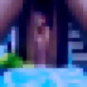 Yael, 37 ans, en ligne à Glisolles pour un plan cul