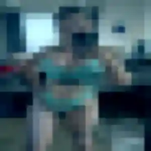 Jolie Louane, 36 ans à Glos - la contacter