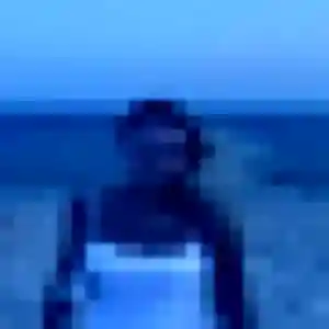 Mia (22 ans) à Gouy propose un plan cul maintenant