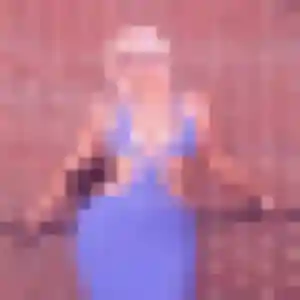 Violette, 21 ans, dispo pour plan cul à Gréasque