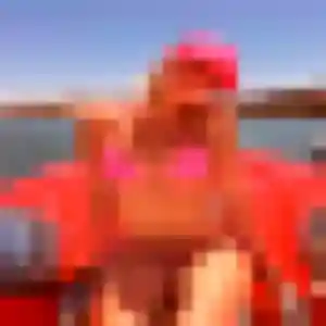 Candice de Groix, 29 ans - plan cul discret