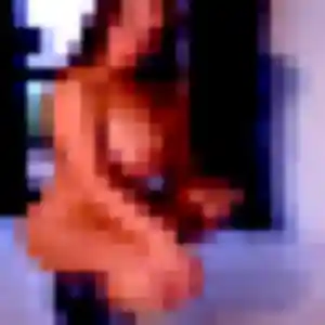 Anouk, fille de 19 ans cherche plan cul à Gron