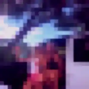 Safiya, fille de 19 ans veut plan cul à Guern