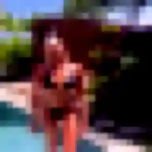 Découvre Romy, 30 ans à Guerville gratuitement