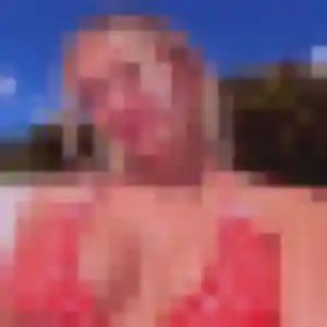 Elina, fille de 36 ans propose plan cul à Guipel