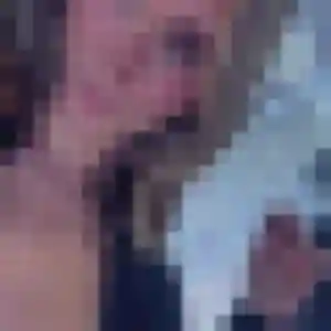 Rencontre Emna, 23 ans à Hélesmes gratuitement